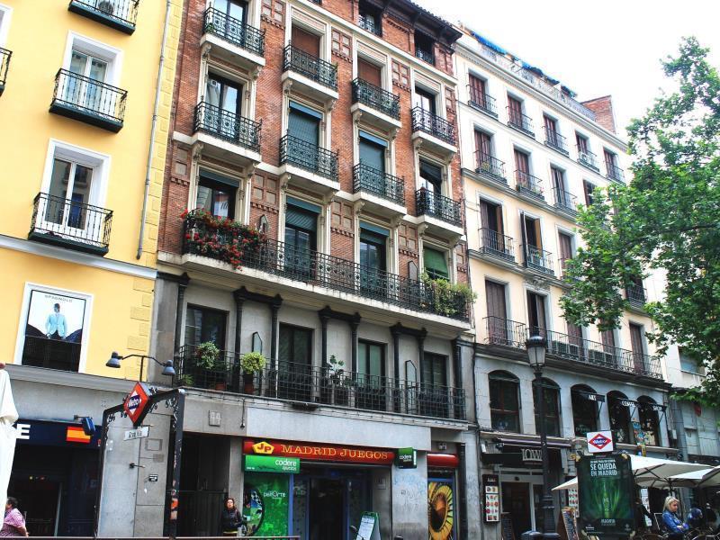 Gran Via Sol Apartamentos Madrid Exterior foto