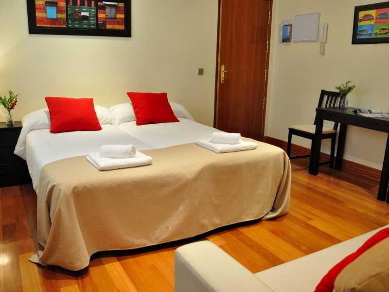 Gran Via Sol Apartamentos Madrid Exterior foto